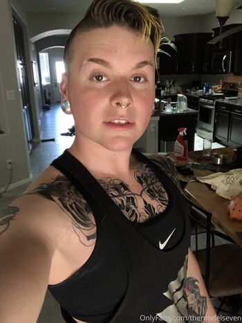 Full leaked Themodelseven private photo