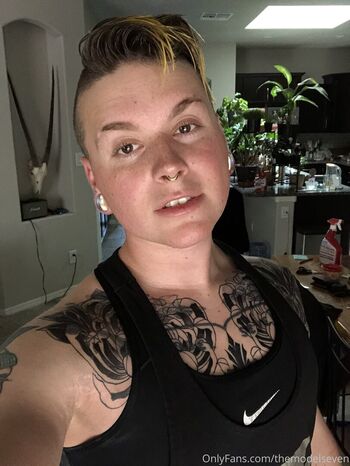 Full leaked Themodelseven private photo