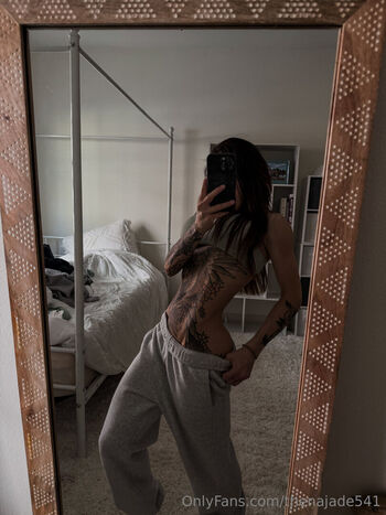 Thenajadeee