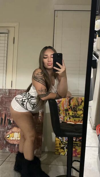 Full leaked Theonlyciara private photo