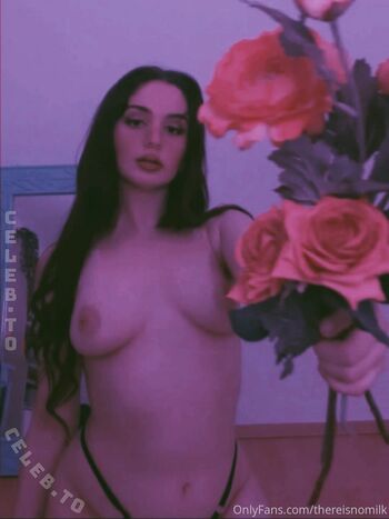 Full leaked Thereisnomilk private photo