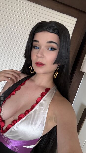 Full leaked Therlyen page private photo