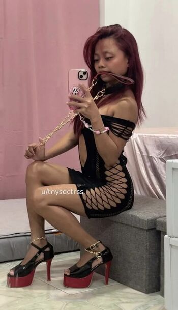 Full leaked Thetinyfilipina private photo