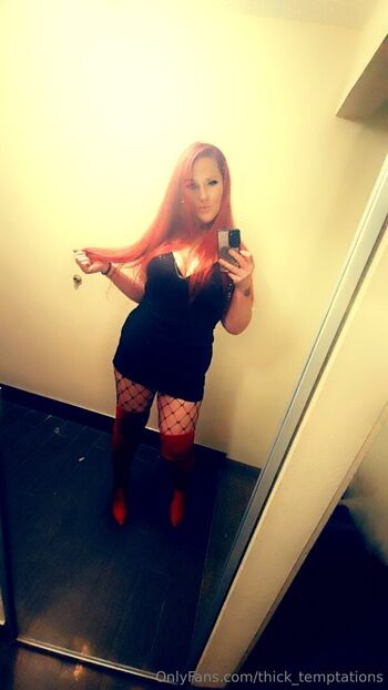 Full leaked Thick temptations private photo
