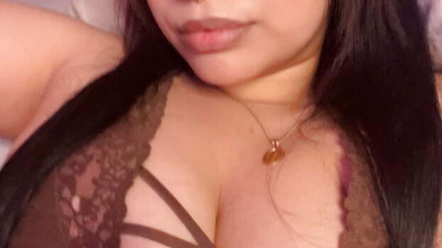Full leaked Thickerthanyobitch private photo