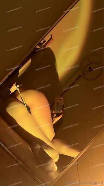 Full leaked Thinkvaleria private photo
