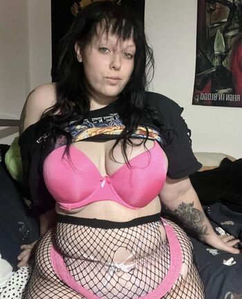Full leaked Thrashbarbie private photo