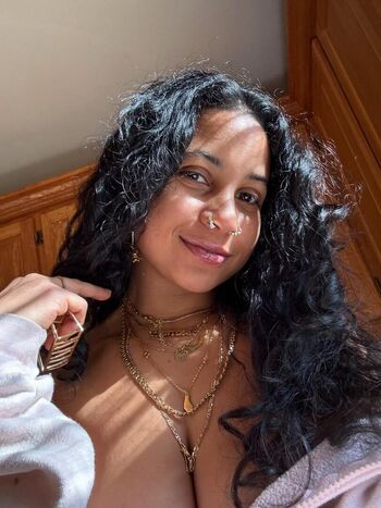 Full leaked Thumbalina x private photo