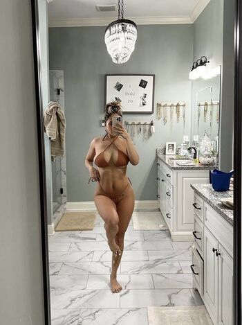 Tianna Gregory
