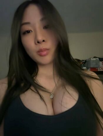 Full leaked Tien le private photo