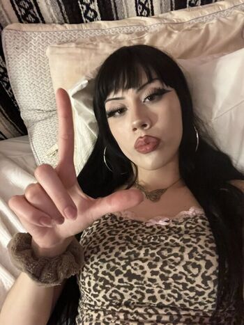 Full leaked Tifeets private photo