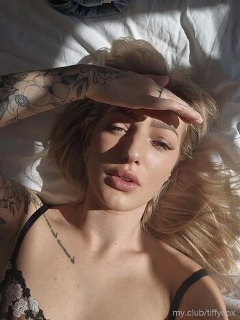 Full leaked Tiffycox private photo