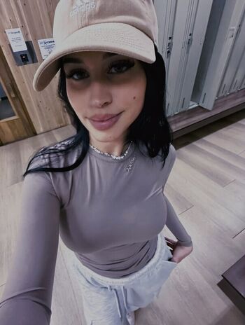 Full leaked Tina dames page private photo
