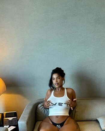 Full leaked Tinah bae page private photo