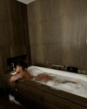 Full leaked Tinah bae page private photo