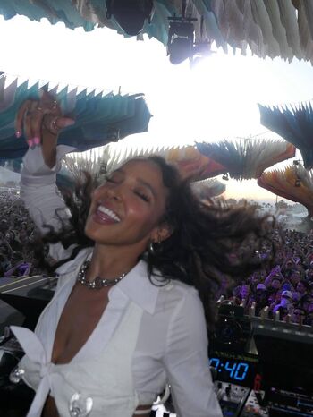 Full leaked Tinashe private photo
