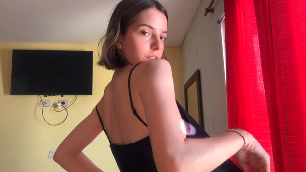 Full leaked Tinglebay private photo