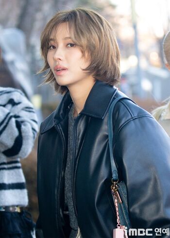 tiny.pretty.j