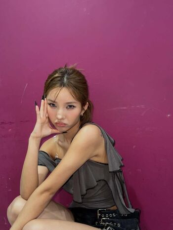 tiny.pretty.j