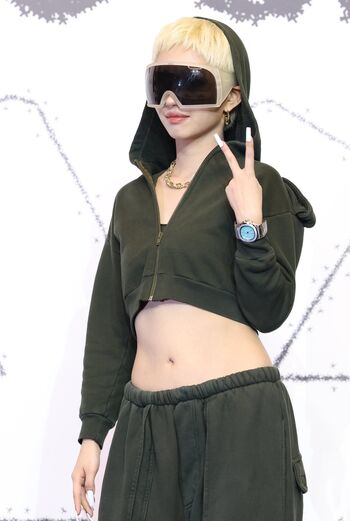 Full leaked Tiny pretty j page private photo