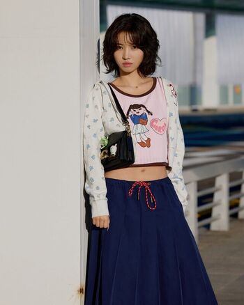 tiny.pretty.j