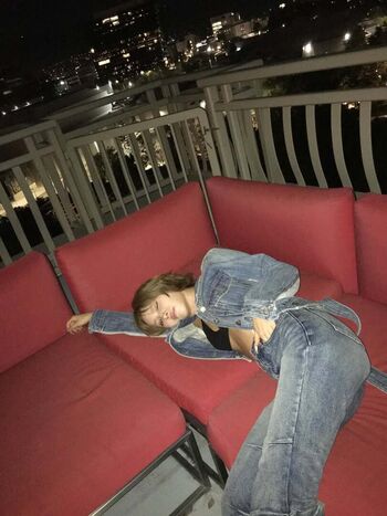 tiny.pretty.j