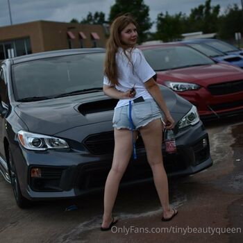 Full leaked Tinybeautyqueen private photo