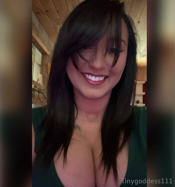 Full leaked Tinygoddess private photo