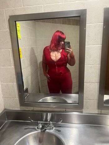 Full leaked Toeinurbutt private photo
