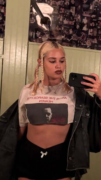 Tommy Genesis