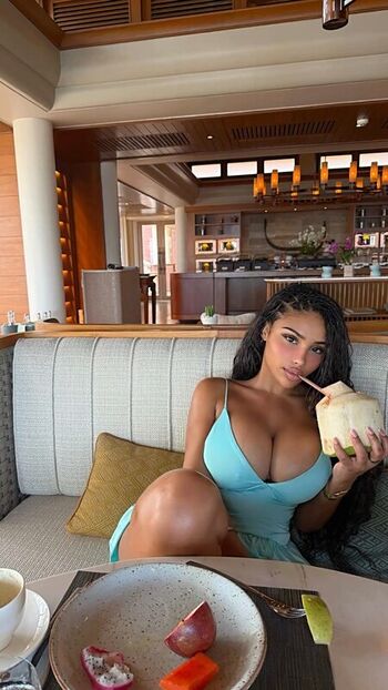 Full leaked Tootatis private photo