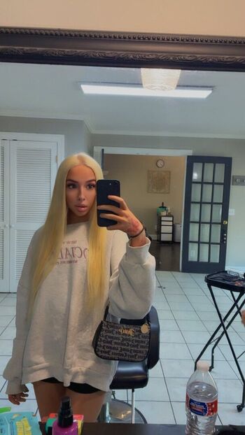 Full leaked Toridivine private photo