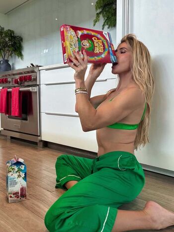 Full leaked Torrie wilson private photo