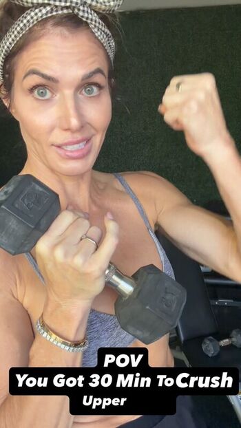 Full leaked Torrie wilson private photo