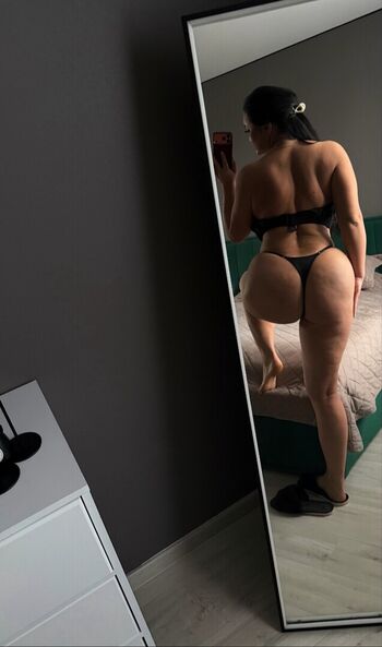 Full leaked Tosya page private photo