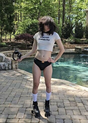 Full leaked Treytheexplainer private photo