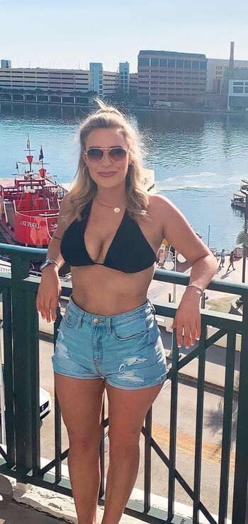 Full leaked Tricia whitaker private photo