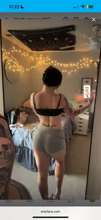 Full leaked Trinityrmaxwell private photo