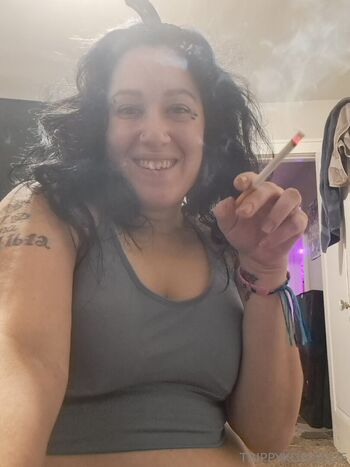 Full leaked Trippykoala private photo