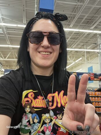 Full leaked Trippykoala private photo