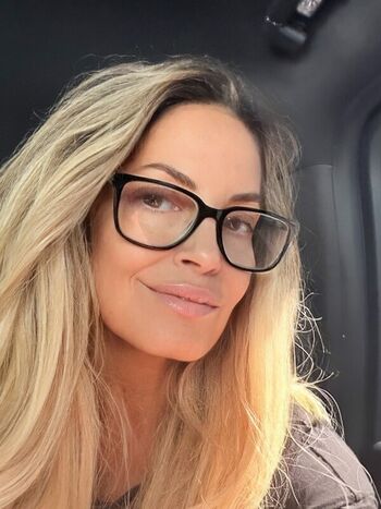 Full leaked Trish stratus private photo