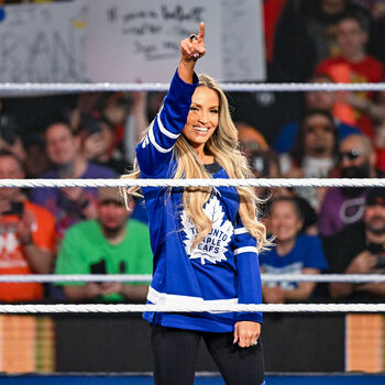 Full leaked Trish stratus private photo