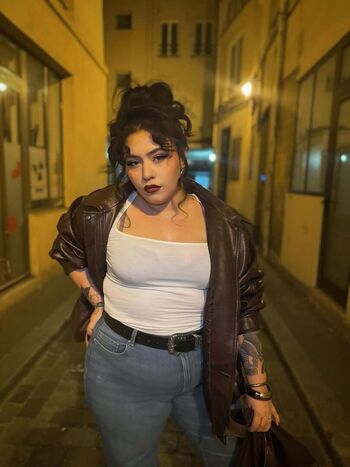Full leaked Trixy private photo
