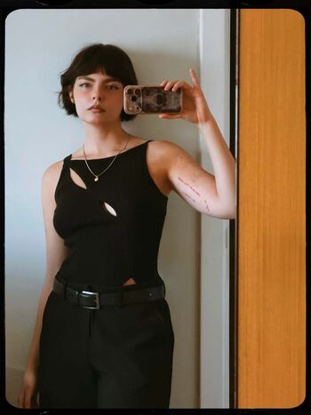 Full leaked Triz pariz private photo