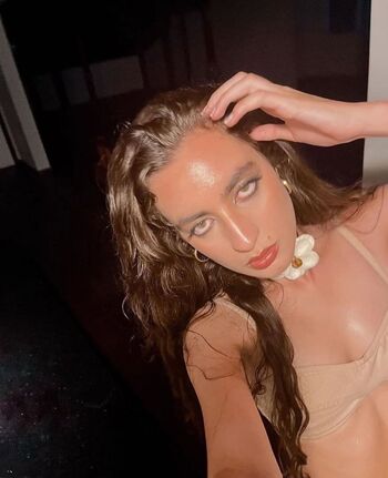 Full leaked Triz private photo