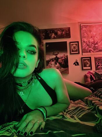 Full leaked Tsdemoness private photo