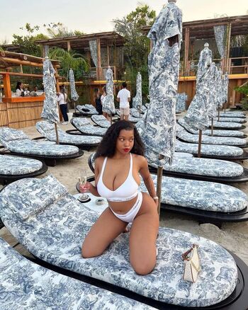 Full leaked Tsholo teebaby private photo