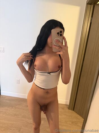 Full leaked Tslunabae page private photo