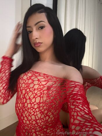 Full leaked Tslunabae private photo