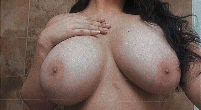 Full leaked Tsmoonstone private photo